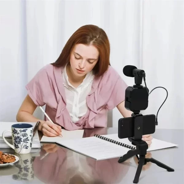 Smartphone Vlogging Kit With Tripod - Image 5